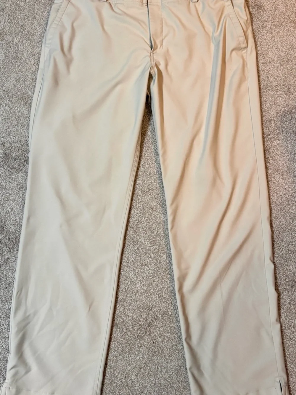 Nike Men's gray Chino Pants - Straight Fit